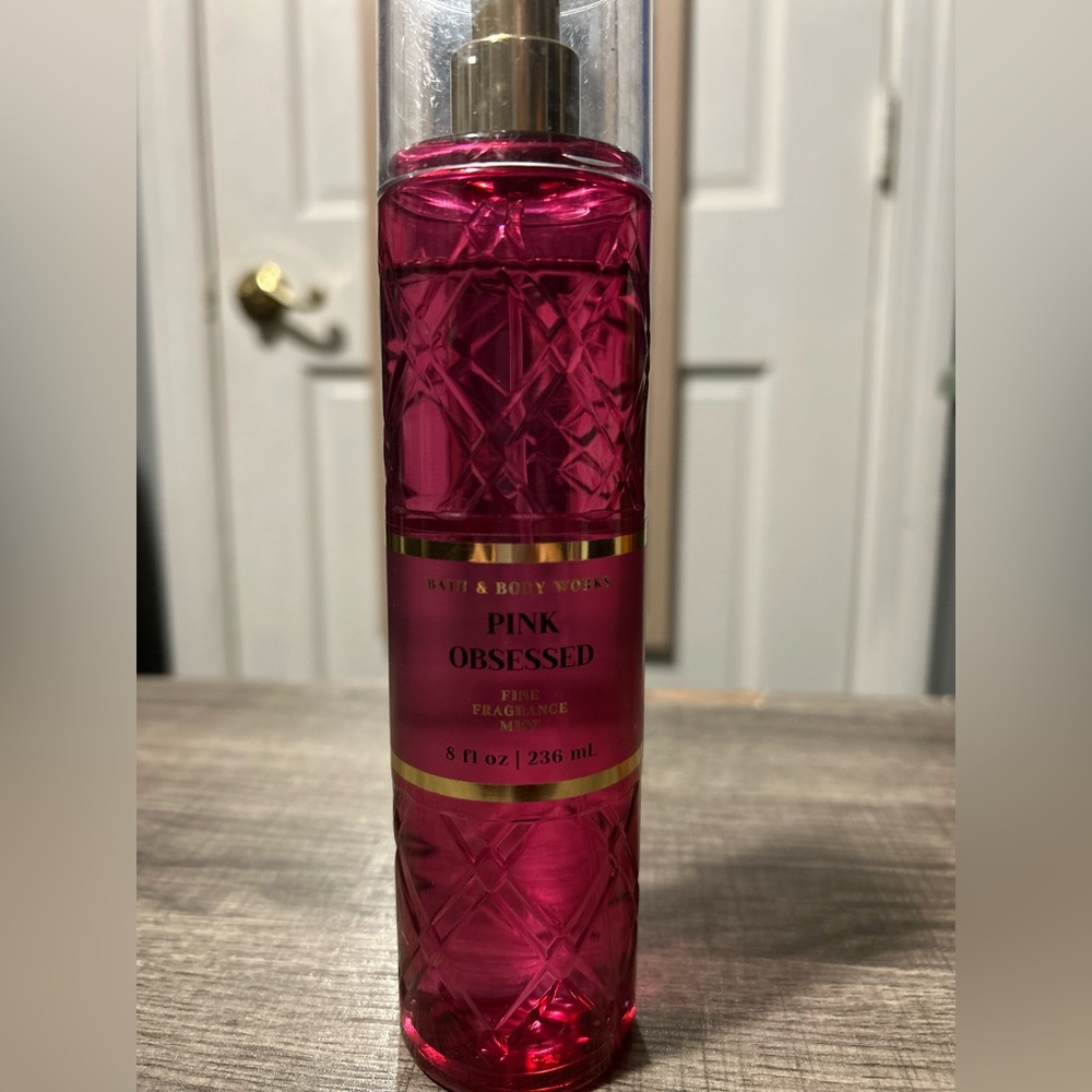 Bundle of 5 different Fragrance Mists by Bath & Body Works